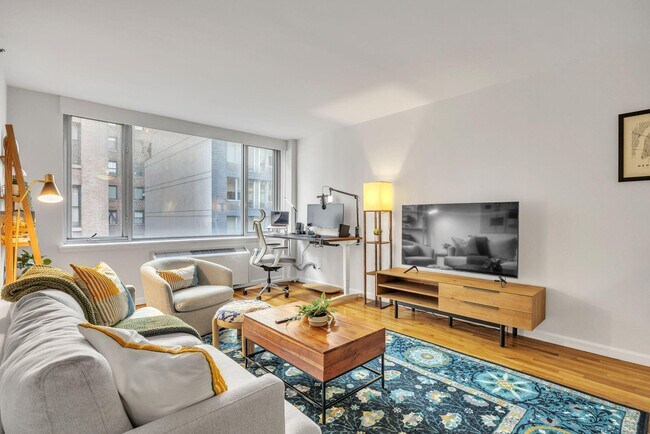 120 W 21st St Unit SI FL8-ID408957P