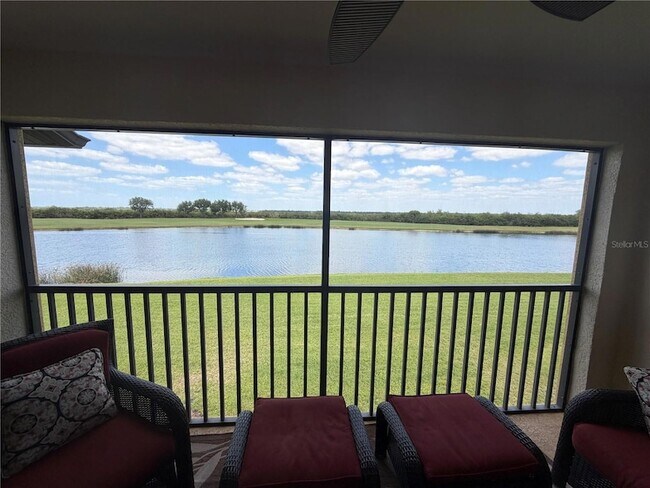 7225 River Hammock Dr Unidad 202