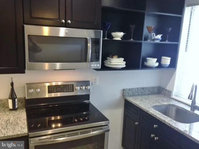 Photo - 1574 33rd St NW