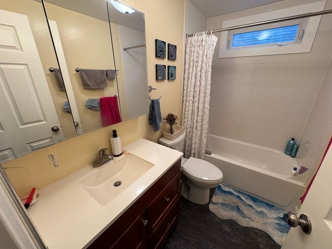 Photo - 10 Jay St Unit 2