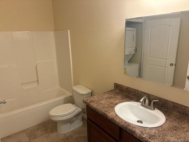 Photo - 37 North St Unit 201 second floor