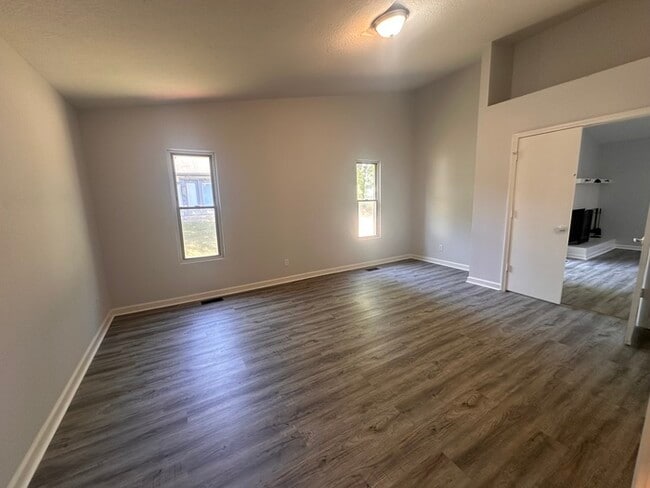 Photo - 4024 Zinfandel Way