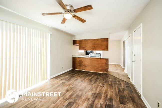 Photo - 10307 Kiowa Dr