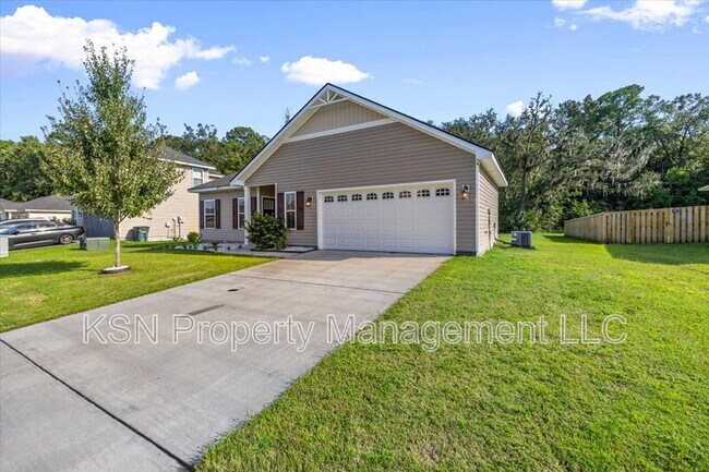 Building Photo - 673 Meloney Dr