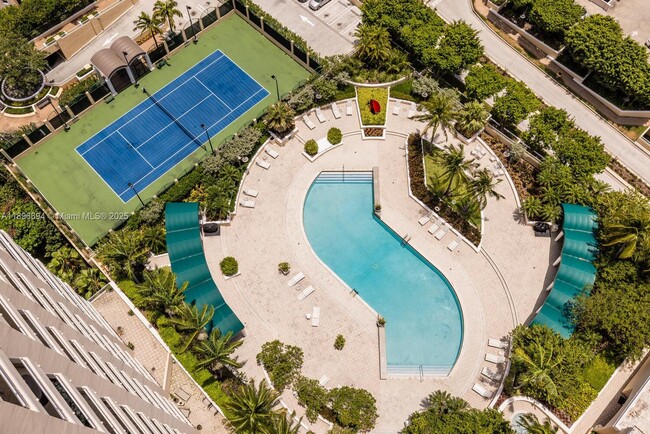 Photo - 888 Brickell Key Dr Unit 2607
