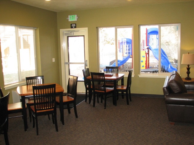 Photo - Wildwood Apartments - Weiser