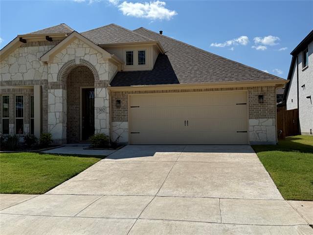 Photo - 302 Kettlewood Dr