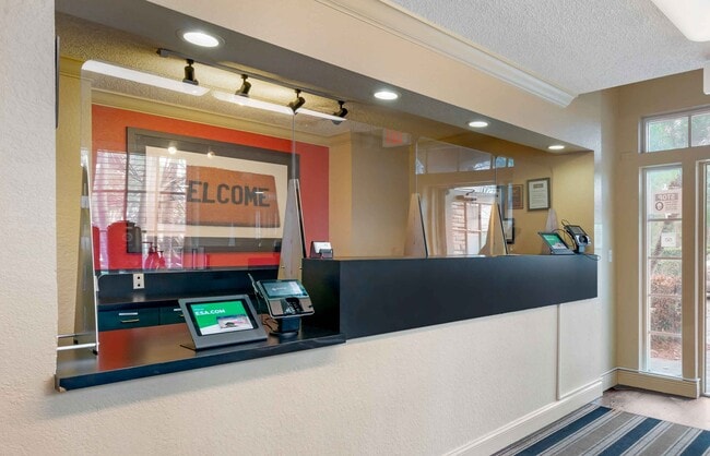 Furnished Studio-Fort Lauderdale - Davie