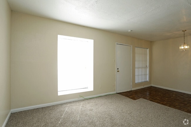 Photo - Town and Country Apartments