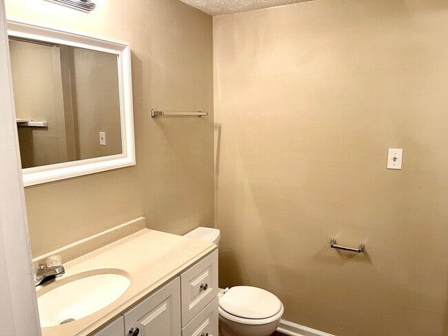 Photo - Charming 2-Bedroom Townhome in Fayetteville, GA!