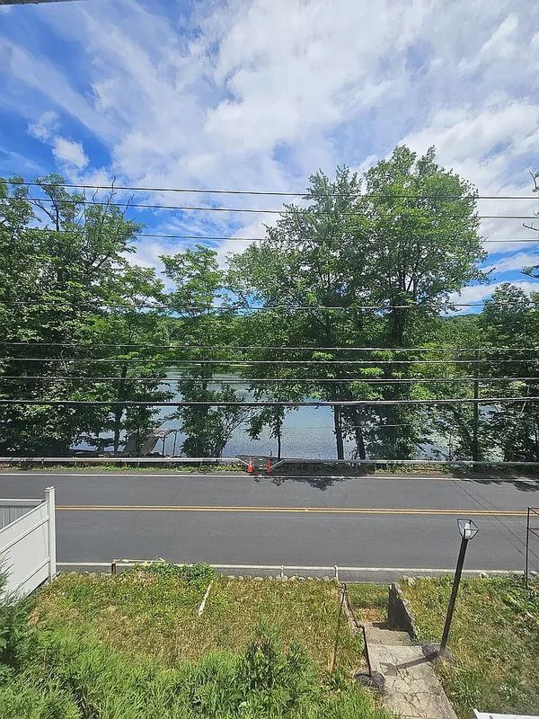 Photo - 616 Lakes Rd