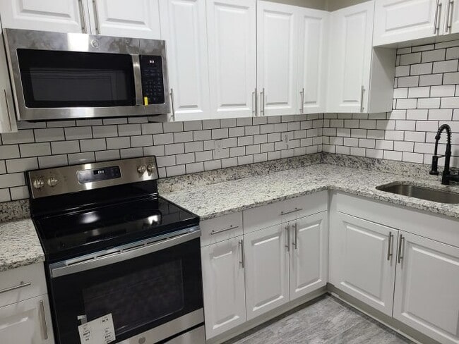 Photo - 5272 Letha St