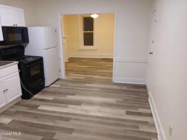 Photo - 509 23rd St Unit #2