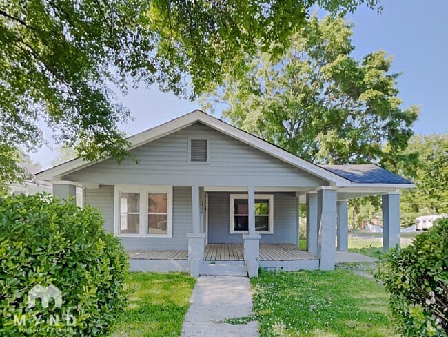 Building Photo - 1516 65th St W Rental