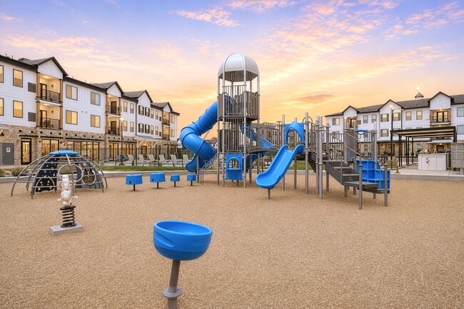 Photo - Aria Townhomes & Apartments