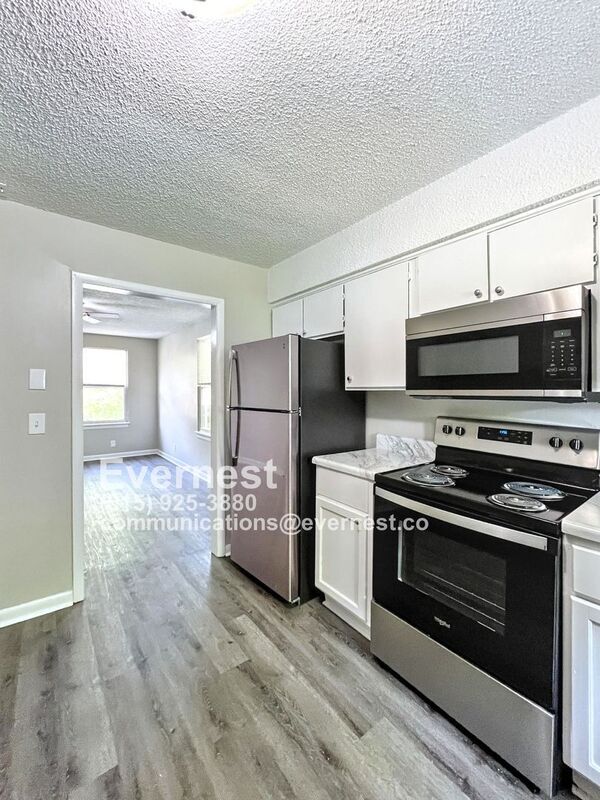 Photo - 1176 Sioux Terrace