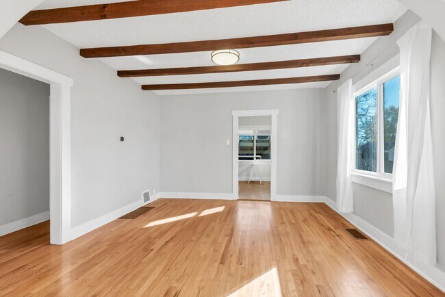 Photo - 434 Meade St