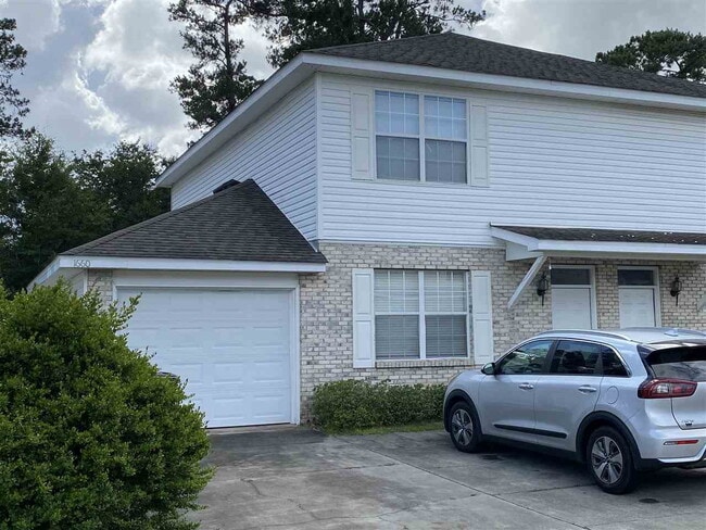 Building Photo - 3 Bed x 3 Bath with Garage!!!!