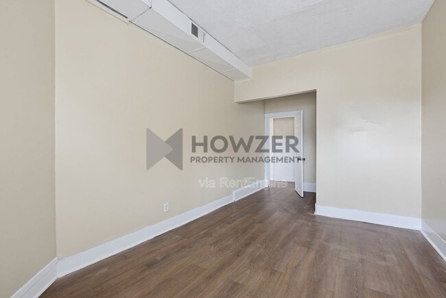 Photo - 14-18 Chester Avenue Unit 16 Unit 14