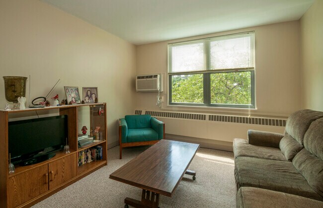 Photo - Covenant House