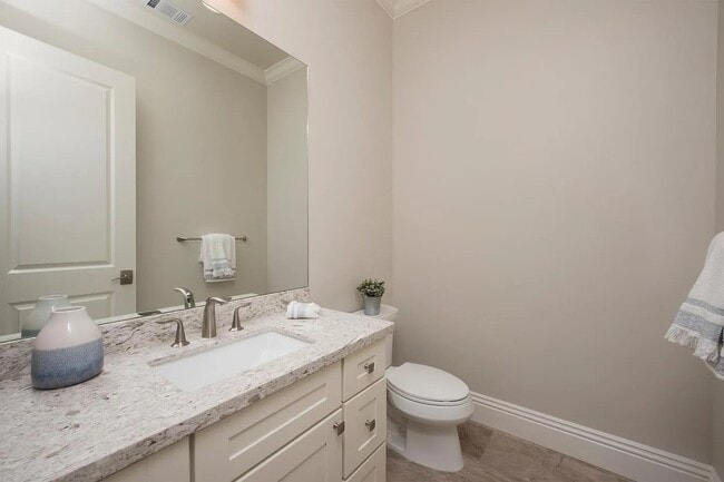 Photo - 266 Douglane Ave