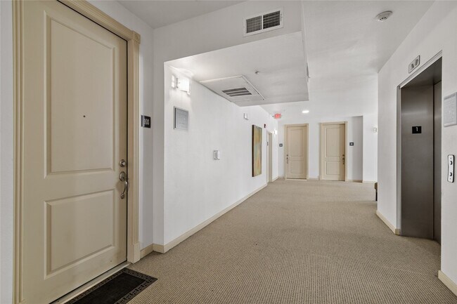 505 Jackson Hill St Unit 103
