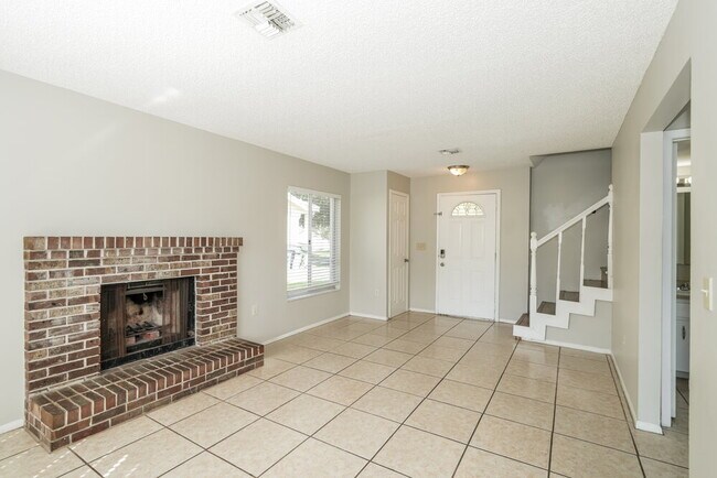 Photo - 856 Buttercup Dr Casa