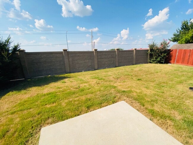 Photo - 2918 Hilton Head Dr