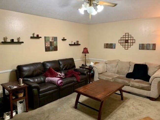 Photo - Bryan - 3 Bedroom - 2 Bath -1 vehicle garage - Fenced in back yard - House.