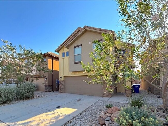 Photo - 4 Bed, 2.5 Bath Home with 2 Car Garage