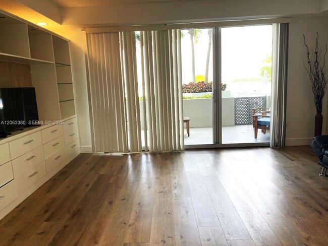 Photo - 1200 West Dr Unit BS2