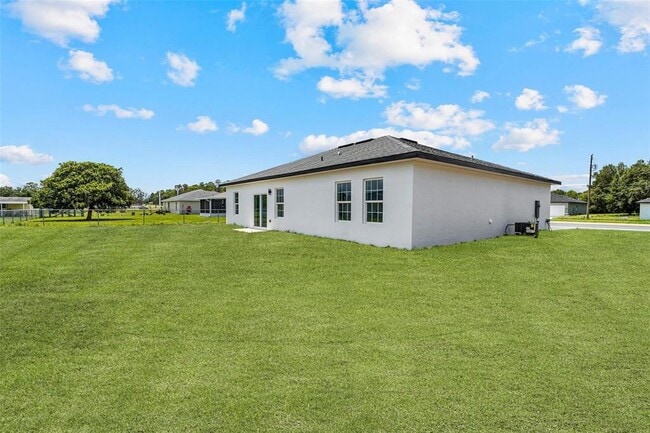 Photo - 324 Marion Oaks Trail