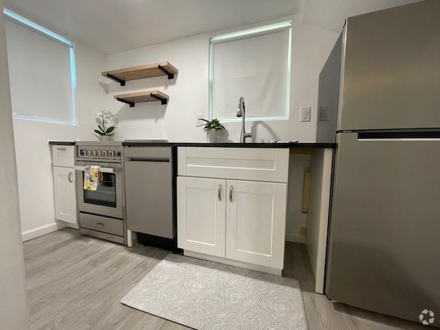 Building Photo - 306 E Hughbert St Unit 1/2 A Rental