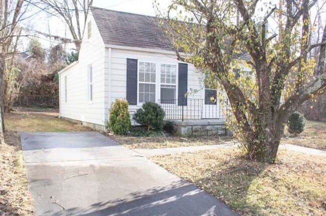 Photo - 2 BR/2BA | Newly Renovated Single Family Home | Additional Storage| In North Knoxville!
