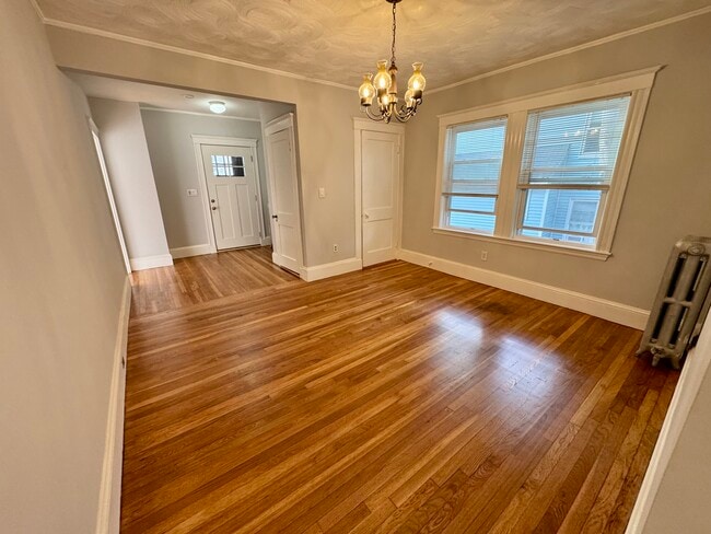 101 Nottinghill Rd Unit 1