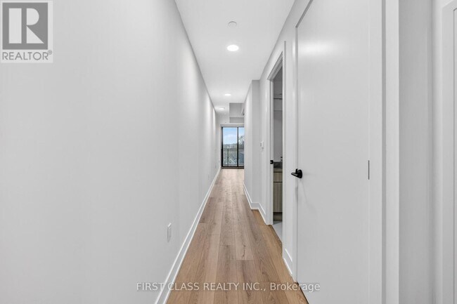 Photo - 758 Dovercourt Rd Unit 610