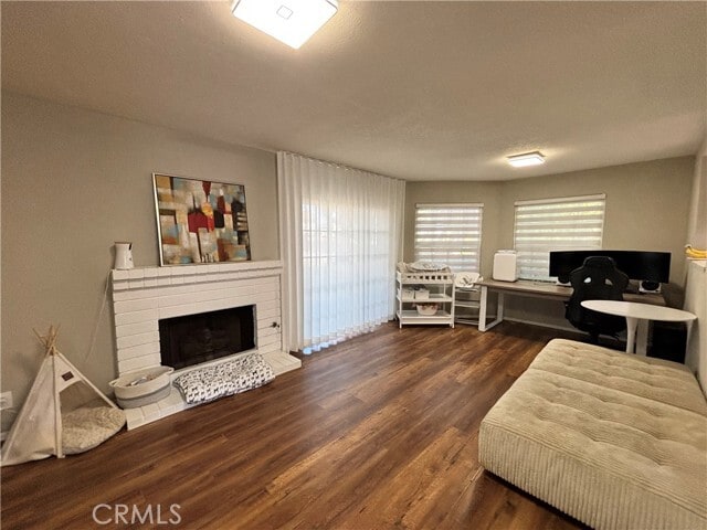 Building Photo - 1309 S Country Way