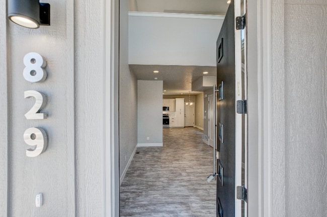 Photo - 829 Cherokee Dr