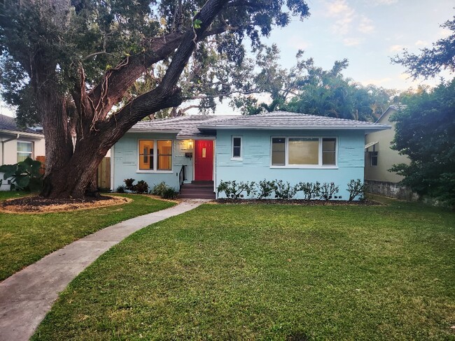 Photo - 1736 23rd Ave N