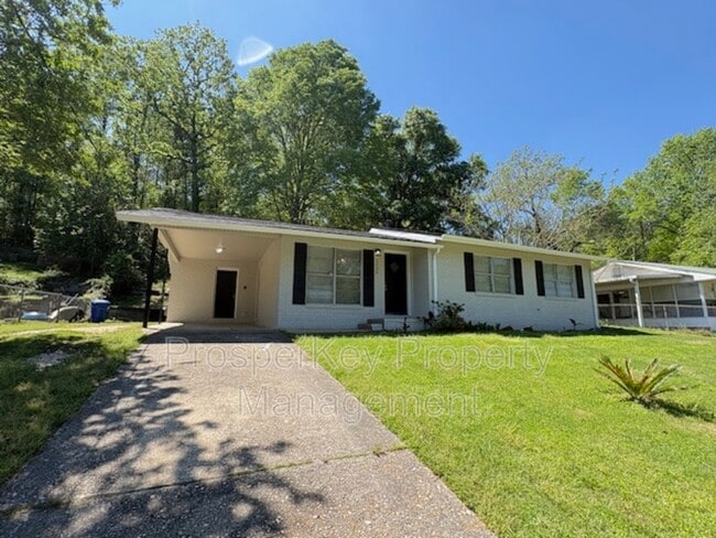 Photo - 5730 Teresa St