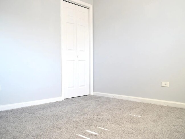 Photo - 16456 George Dr