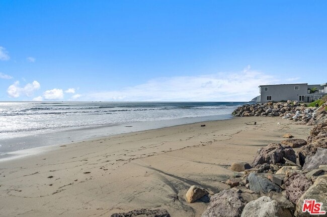11834 Pacific Coast Hwy