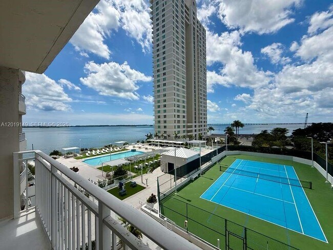 Building Photo - 770 Claughton Island Dr Unit 706