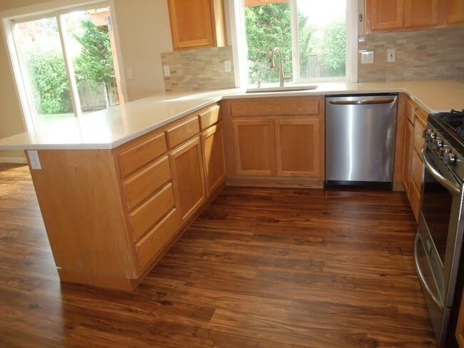 Photo - Newer 3 Bedroom Home in SW Albany Ready To Move Into