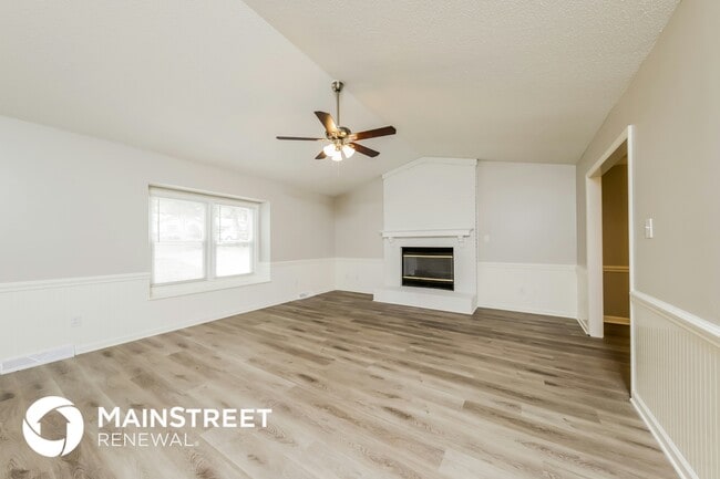 Photo - 1815 Rivertrace Point