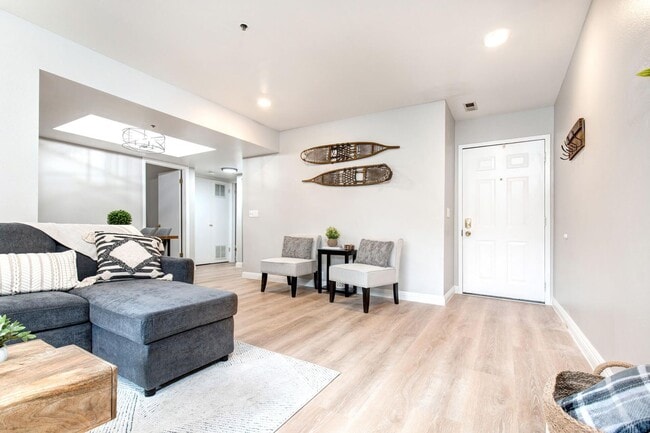 Photo - 2 Bedroom/ 2 Bathroom | FURNISHED | TV and Internet Included | Dog Considered