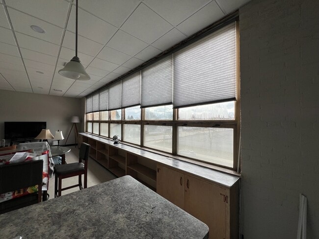 Photo - Szkola Flats Unit 205