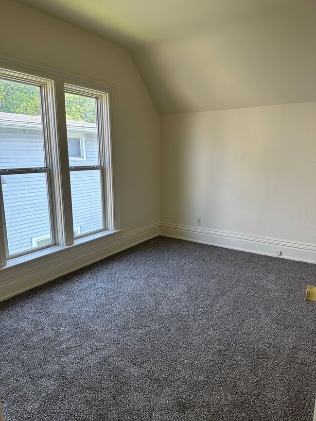 Photo - 504 E Jefferson St Unit 504 1/2