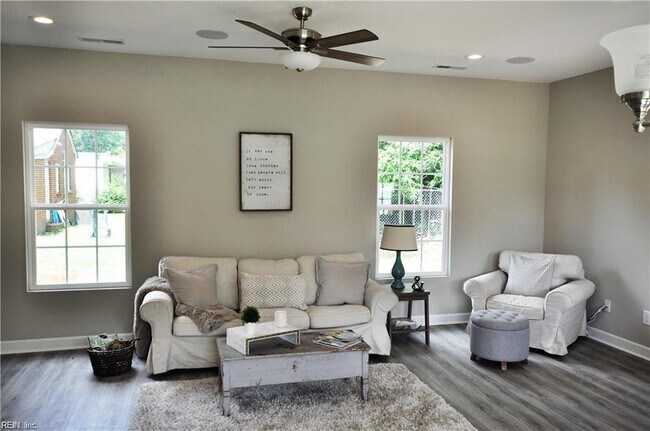Photo - 213 Kilby Ave