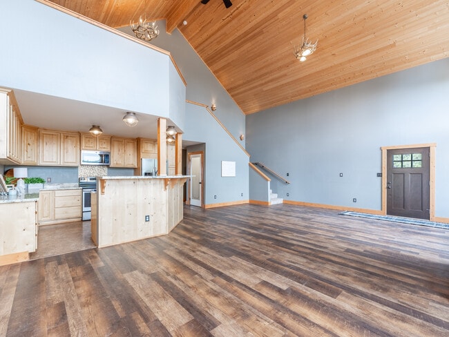 Photo - 117 Hummingbird Rd